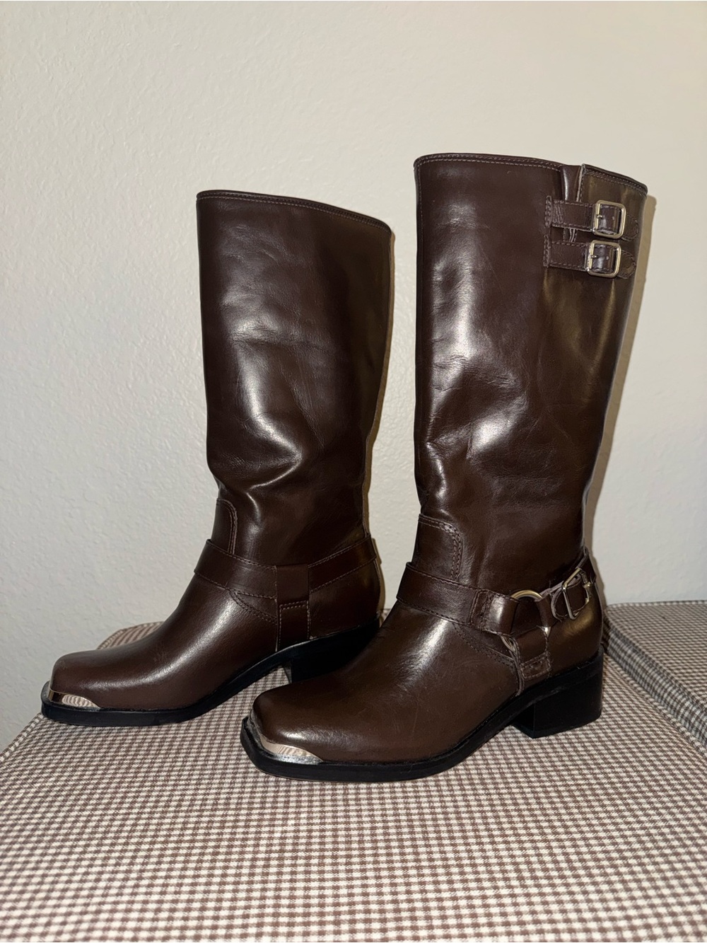 Dolce Vita: Women’s Brown Leather Mid-Calf Riding Boots